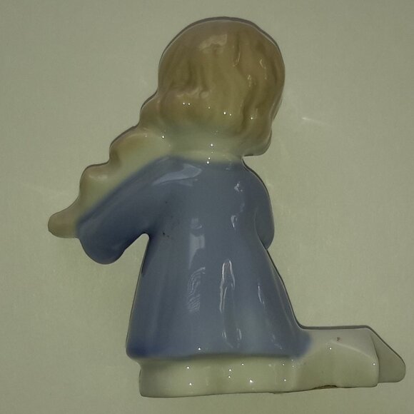 Porcelain Child with a Violin Candleholder Fiqurine by R & R Imports, Inc. - Picture 2 of 8